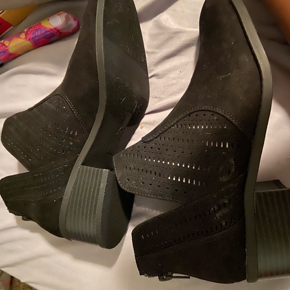 New shoes! - Picture 1 of 2